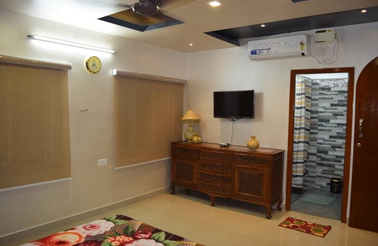 Grannys Service Apartment, Chennai 5